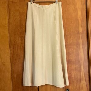 St. John Elegant Cream A-Line Skirt